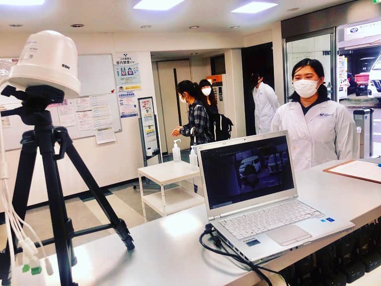 東京バイオテクノロジー専門学校さんのインスタグラム写真 - (東京バイオテクノロジー専門学校Instagram)「【　東京バイオの感染症対策　】 本日よりサーマルカメラが導入📸！ これからはサーマルカメラで 検温を実施していきます！ #理系#専門学校 #東京バイオ#東京バイオテクノロジー専門学校」7月23日 11時49分 - tokyobio