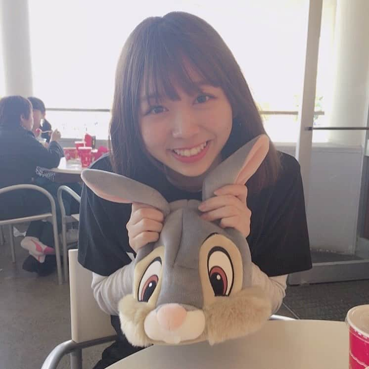 松田美里さんのインスタグラム写真 - (松田美里Instagram)「懐かしい、、ディズニーの写真出てきた幼い #ディズニー #disney」7月23日 10時24分 - miri_matsuda