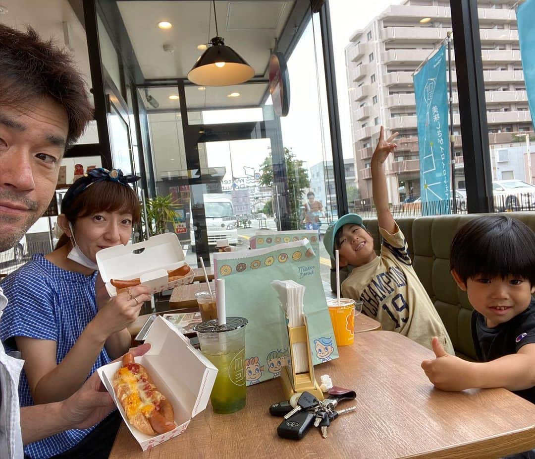 kougeishaのインスタグラム：「ミスドのホットドックメッチャ美味しいんすけどーーーー！知らなかった。 #misterdonut」