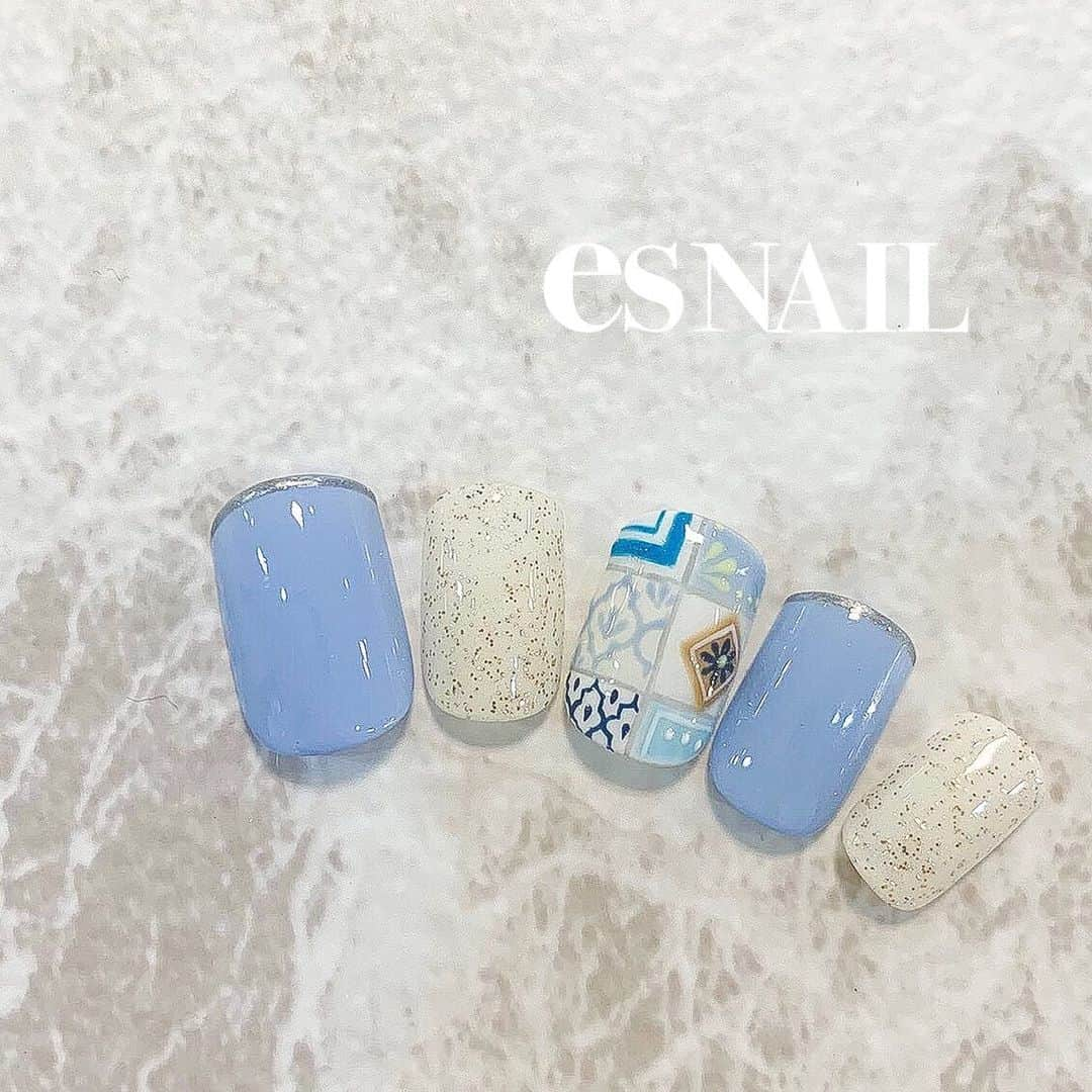 esNAILさんのインスタグラム写真 - (esNAILInstagram)「. tile✨ . . .  @esnail_shibuya @esnail_shinjuku  @esnail_kichijoji  @esnail_omiya  @esnail_nagoya  @esnail_osaka  @esnail_fukuoka  #nail#nails#nailart#naildesign#esnail#esnail_shibuya#gelnail#ネイル#ジェルネイル#esネイル#ネイルデザイン#美甲#네일아트 #tokyo#shibuya#newnail#渋谷店#新宿店#吉祥寺店#大宮店#名古屋店#大阪店#福岡店#タイルネイル #フラットアート」7月23日 11時23分 - esnail_japan