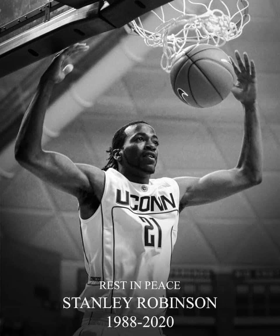 デマーカス・カズンズのインスタグラム：「This news is heavy on my heart. Still don’t want to believe it’s true. I can remember my first varsity game as a freshmen like yesterday. I was scared shitless  Knowing I had to step on the same court as you ! The Legend Sticks my idol! I wanted to be just like you from the way you handled the ball at 6’10 to shooting the jimmy. Even the way you rocked your throwbacks! Coming from the east side of Bham it wasn’t many heroes but you were definitely one for me! You helped me believe I can go places with ball . You’re legend will forever live through me as I’ll continue to tell your story. Rest in heaven big bro 🙏🏿  #ripSticks」