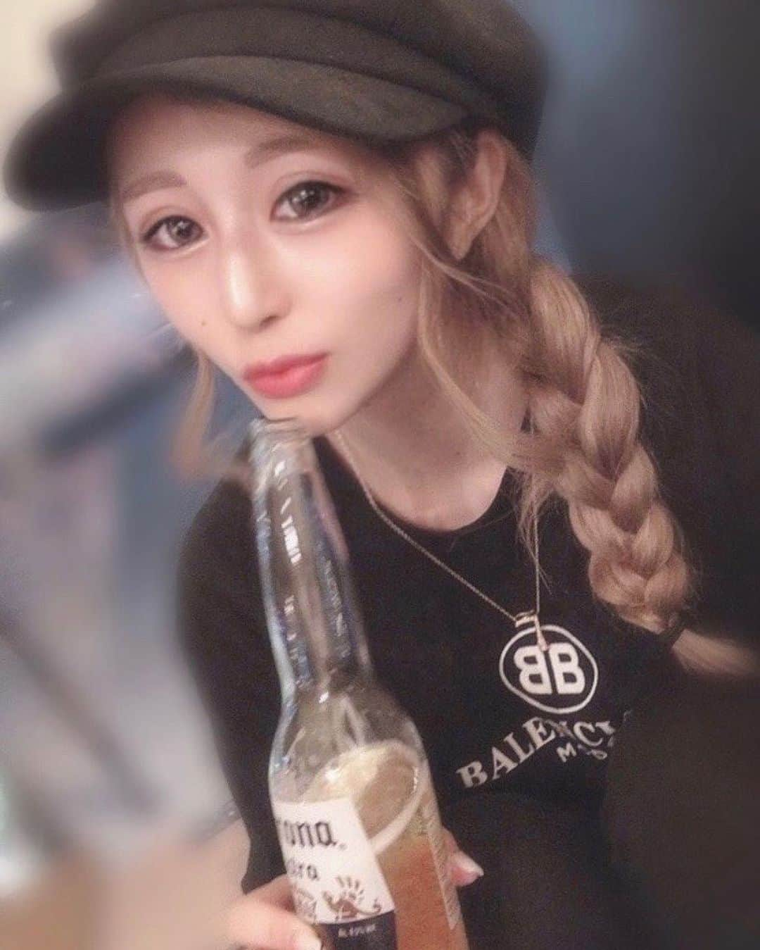 夏井ゆりなさんのインスタグラム写真 - (夏井ゆりなInstagram)「. ビールが1番好き🥰 . #コロナ #ビール #ビールしか勝たん . #夏井ゆりな #ティーパワーズ #av #av女優 #新人 #新人AV女優 #素人 #素人av女優  #白ギャル #美乳 #美尻 #セクシー女優 #セクシー #エロ #インスタグラビア #エロスタグラム #sexy #sewybody #style #stylephoto #pornactress #japanesegirl #japanesepornstarlets  #instalove #instagood #follow」7月23日 3時22分 - natsui_yurina