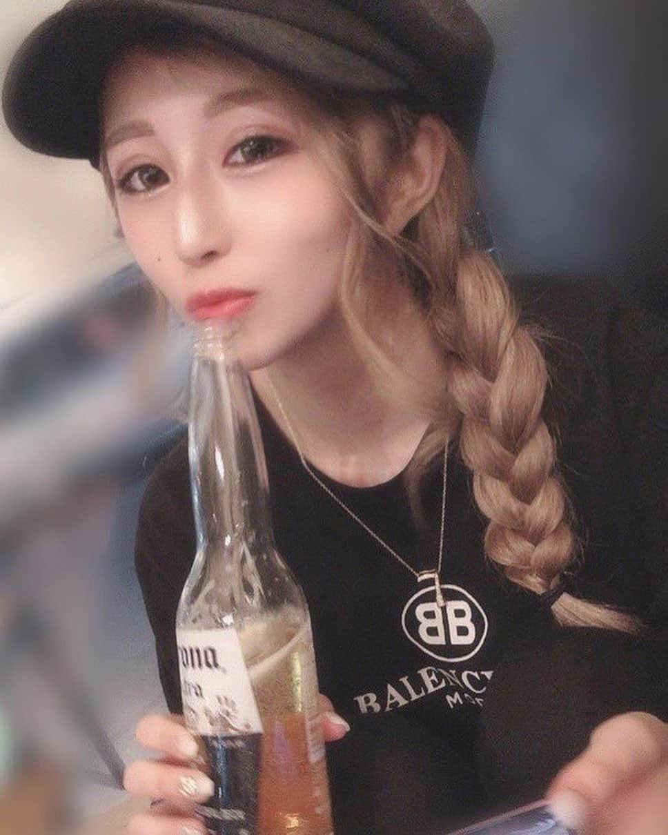 夏井ゆりなさんのインスタグラム写真 - (夏井ゆりなInstagram)「. ビールが1番好き🥰 . #コロナ #ビール #ビールしか勝たん . #夏井ゆりな #ティーパワーズ #av #av女優 #新人 #新人AV女優 #素人 #素人av女優  #白ギャル #美乳 #美尻 #セクシー女優 #セクシー #エロ #インスタグラビア #エロスタグラム #sexy #sewybody #style #stylephoto #pornactress #japanesegirl #japanesepornstarlets  #instalove #instagood #follow」7月23日 3時22分 - natsui_yurina