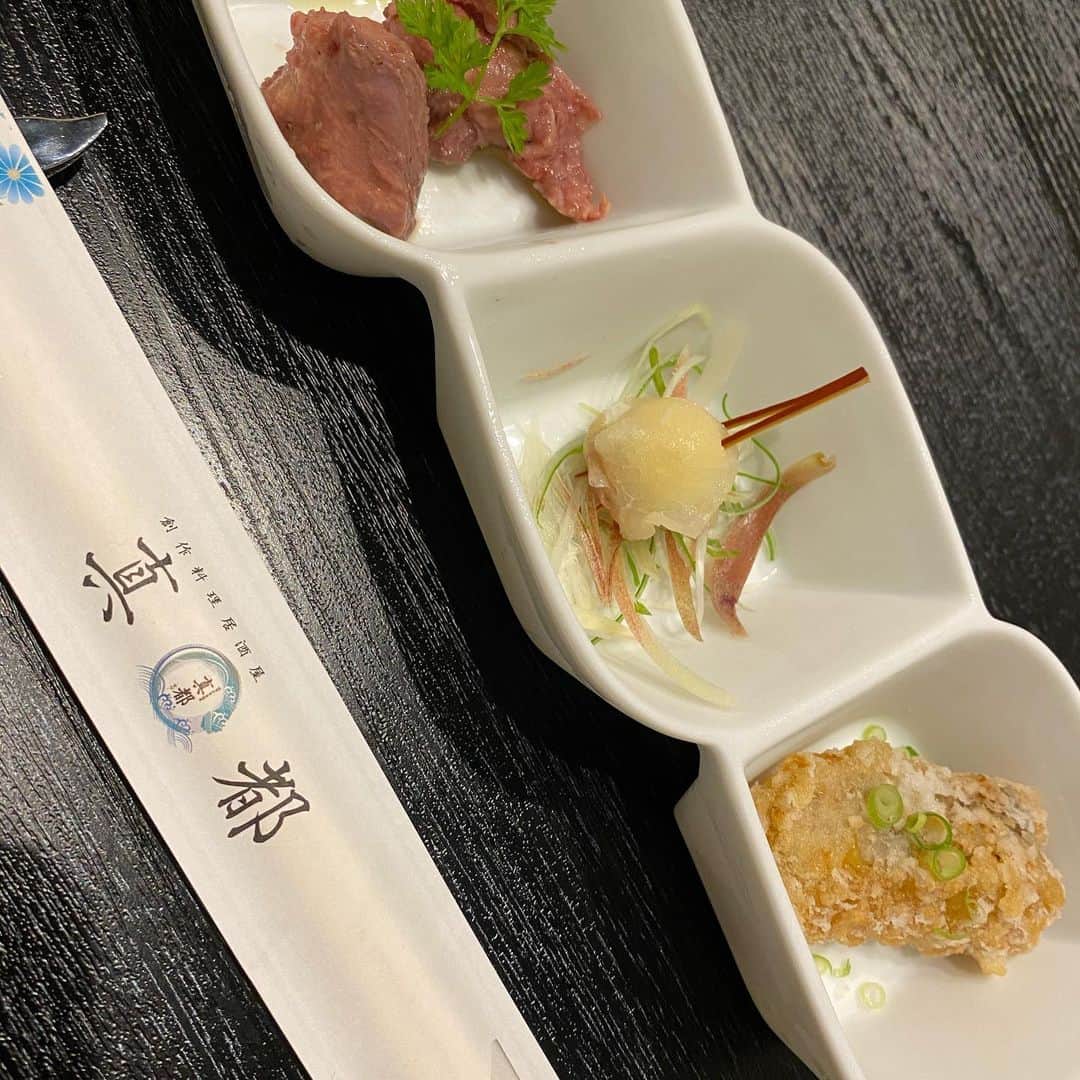 りこぴのインスタグラム：「きょーも楽しかった☺🍻 明日からは連休だからたくさんの人と楽しいお酒が飲めますように❤」