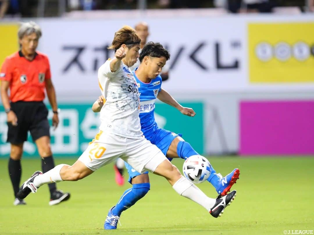 Ｊリーグさんのインスタグラム写真 - (ＪリーグInstagram)「Play Back JLEAGUE⚽️📸﻿ ﻿ #明治安田生命Ｊ１リーグ 第６節﻿ 印象的なシーンをプレイバック🔥﻿ ﻿  #Ｊリーグ ﻿ #jleague﻿  ﻿ #川崎フロンターレ #小林悠 #湘南ベルマーレ #石原直樹 #清水エスパルス #サガン鳥栖 #柏レイソル #オルンガ #横浜Fマリノス #遠藤渓太 #セレッソ大阪 #都倉賢 #ヴィッセル神戸 #渡部博文 #北海道コンサドーレ札幌 #チャナティップ #FC東京 #中村帆高 #ガンバ大阪 #倉田秋 #サンフレッチェ広島 #川辺駿 #名古屋グランパス #丸山祐市 #中谷進之介 #ランゲラック」7月23日 12時00分 - jleaguejp