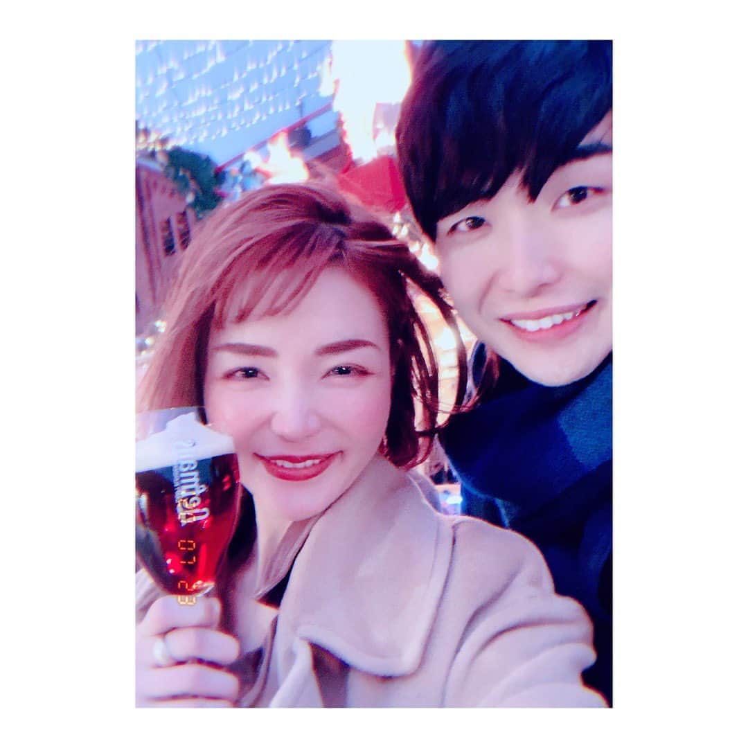 安川リベカさんのインスタグラム写真 - (安川リベカInstagram)「. セルフィー同じ構図になりがち問題🤔  . . . #coupleselfie  #couple #couplephoto #couplelove #illustration #animation  #りべこー夫婦 #同棲カップルさんと繋がりたい #新婚夫婦と繋がりたい #カップルさんと繋がりたい #新婚　#新妻 #新婚カップル　#カップルグラム #カップルコーデ #カップルフォト　#カップル垢　 #カップルアカウント#カップル #大人カップル #夫婦グラム #安川リベカ #サロンモデル #ハーフモデル  #カレー #タレント　#新宿の脱毛サロン #メンズ脱毛おすすめ」7月23日 12時00分 - rebecca_boom3