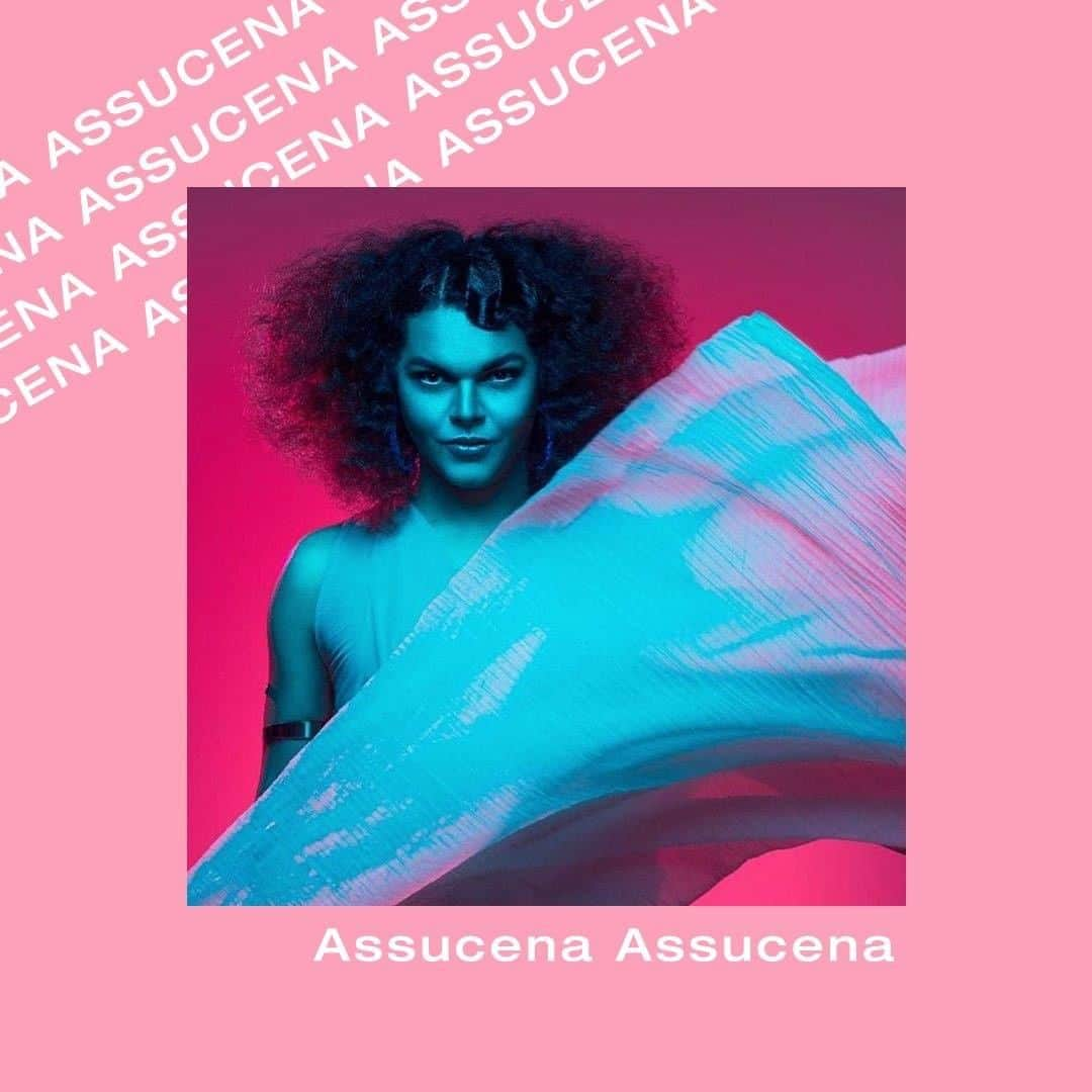 Bruno Gagliassoさんのインスタグラム写真 - (Bruno GagliassoInstagram)「Aqui vão 10 artistas que vocês precisam conhecer AGORA! #majur  A gente sabe que o nosso Brasil é muito rico em cultura, e hoje temos inúmeras potências artísticas em todos os estilos musicais e expressão. Tenha certeza que a lista não acaba aqui, mas eu selecionei com muito amor algumas pessoas necessárias aos nosso fones de ouvido. Sigam, curtam, comentem.」7月23日 7時00分 - brunogagliasso