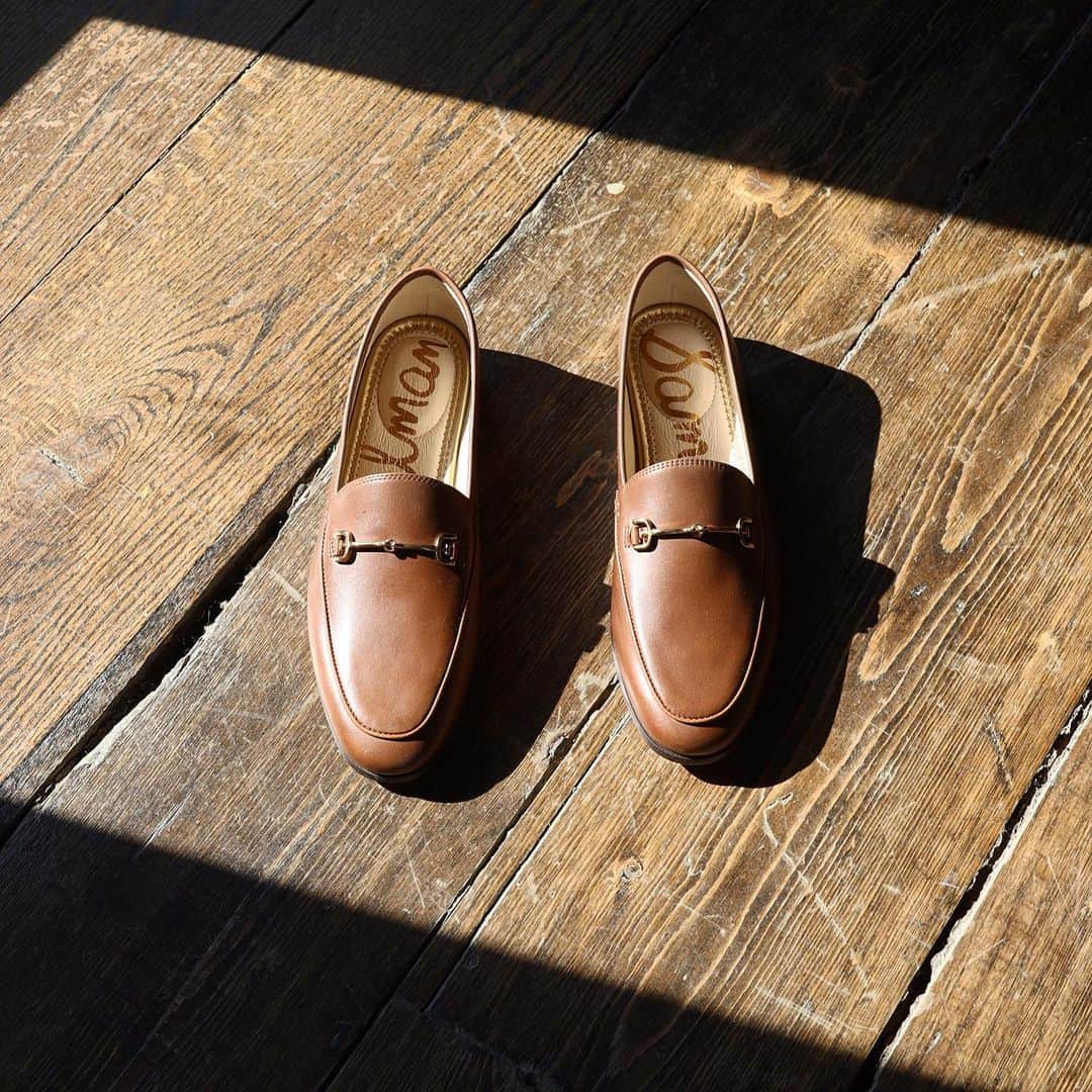 サムエデルマンのインスタグラム：「Saddle up in the LORAINE #SamEdelman」