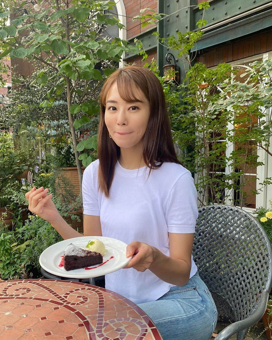 佐野真彩のグルメインスタ