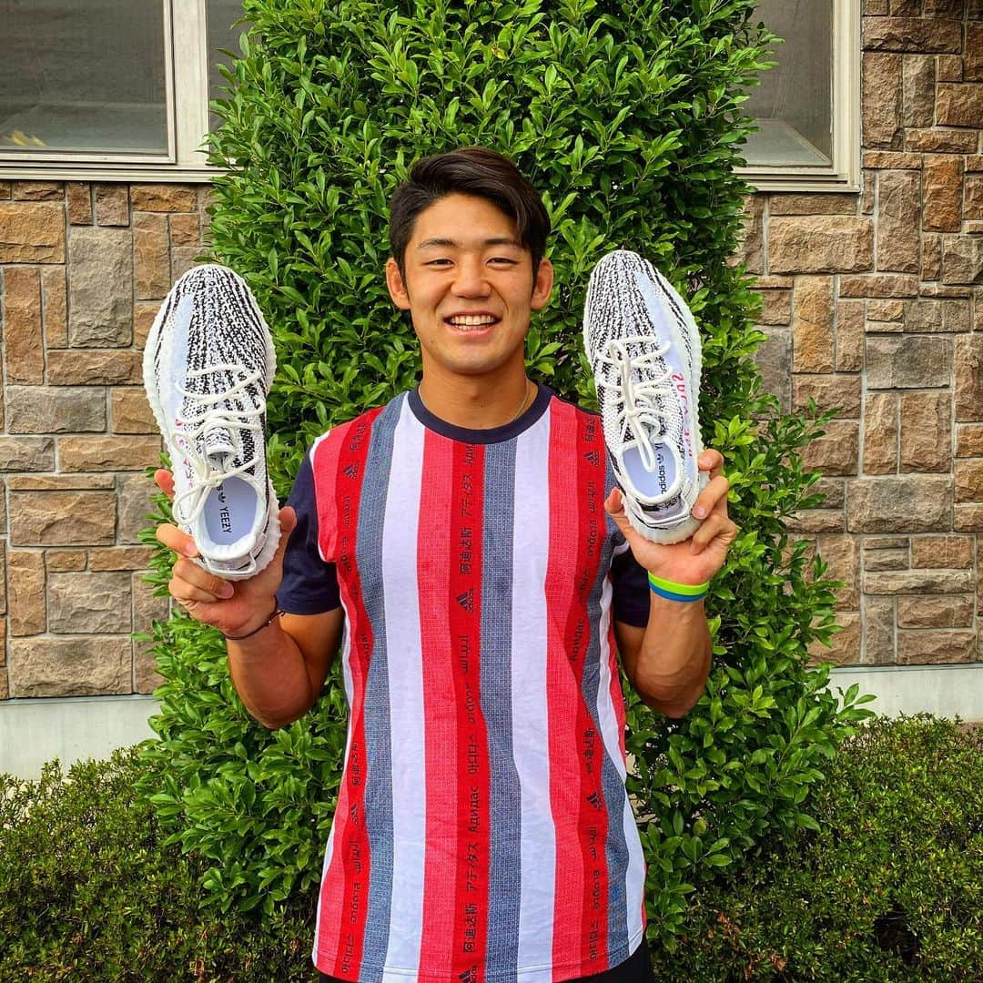 藤田慶和さんのインスタグラム写真 - (藤田慶和Instagram)「adidas Yeezy Boost 350 V2 Zebra⚡️#adidas #adidastokyo #yeezyboost350v2 #zebra #boost Thanks @adidastokyo」6月29日 19時16分 - yoshikazu15