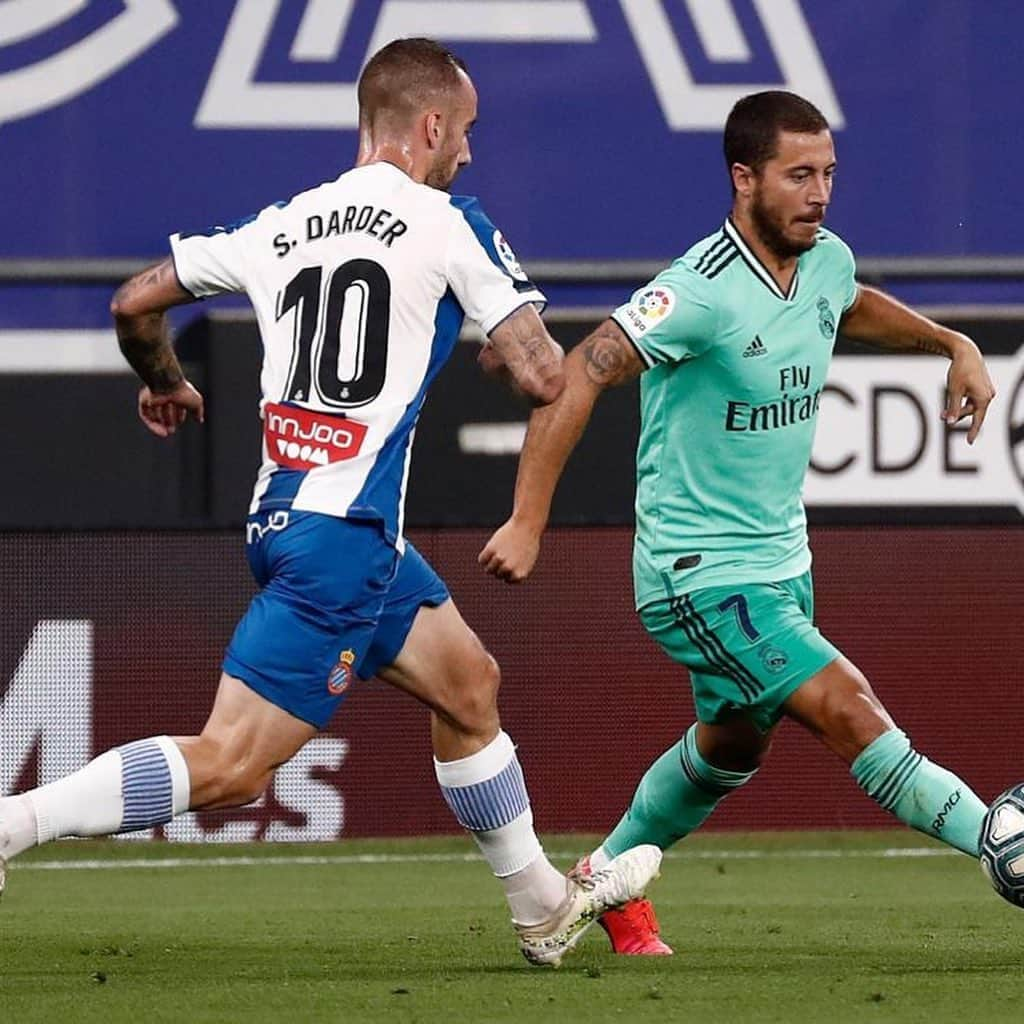 エデン・アザールさんのインスタグラム写真 - (エデン・アザールInstagram)「A tough win #halamadrid #laliga @realmadrid ⚽️ 💪🏻」6月29日 18時13分 - hazardeden_10