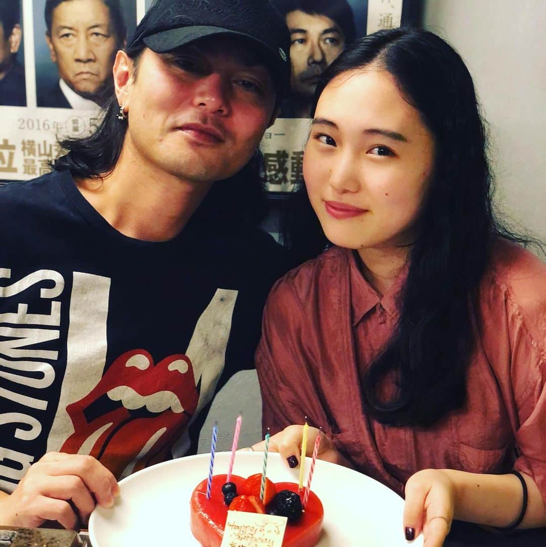のインスタグラム：「誕生日おめでとう🎂  #23歳」