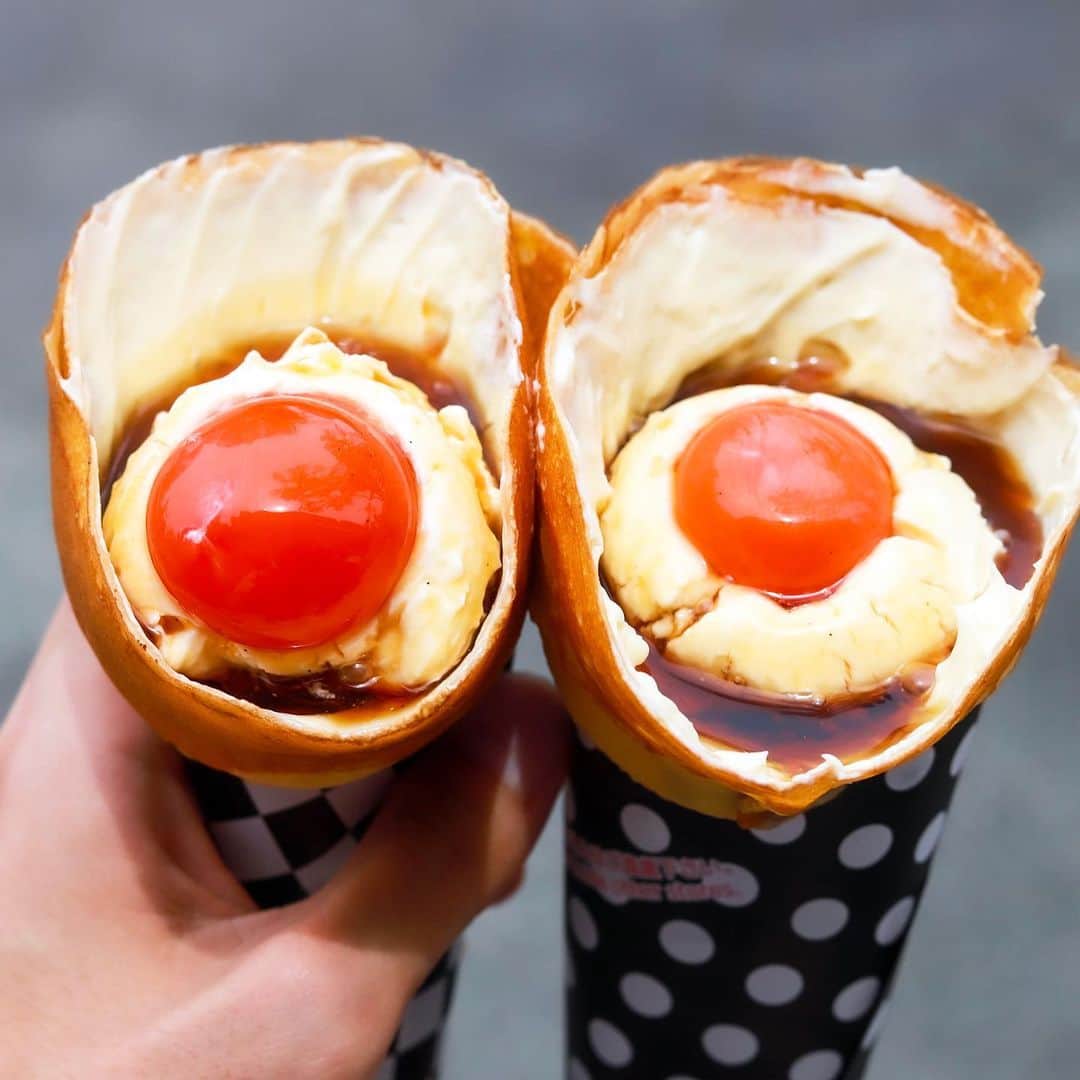 きょん。さんのインスタグラム写真 - (きょん。Instagram)「. .  ヒステリックジャム  クレープの センターに 蘭王の卵黄。  びっくりするくらい 生感がなくって 味わい的には 超自然的プリン。  #ヒステリックジャム #osaka#sweets」6月29日 18時14分 - kyon_tokiiro