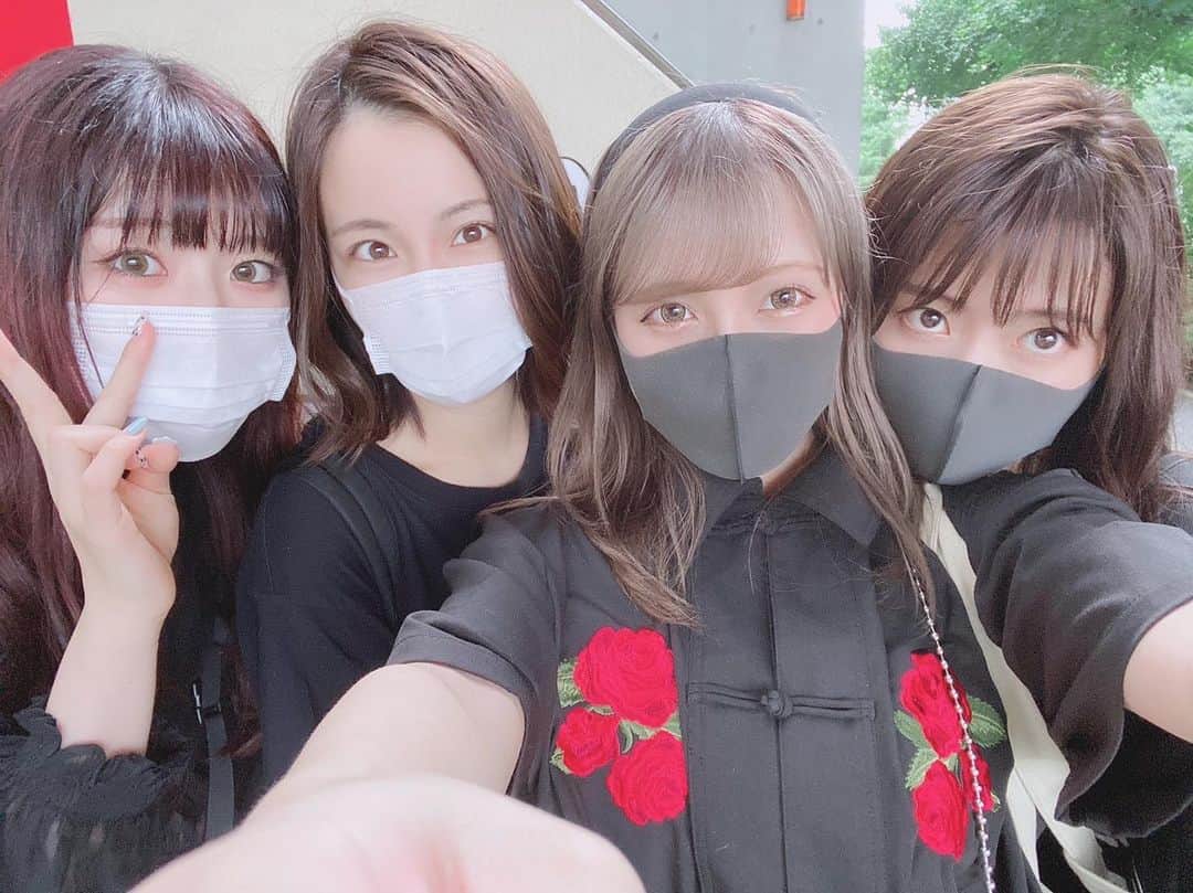 えのきさりなのインスタグラム：「. SNSを頑張る2020年にします ちーむおつまみ👌💋も 榎木さりなも応援宜しくお願い致します🙇‍♀️ #ちーむおつまみ #youtube  #女優 #タレント #アイドル」