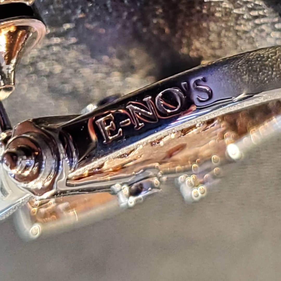 Omotecho Style Storeさんのインスタグラム写真 - (Omotecho Style StoreInstagram)「E-NO'S紹介第６弾！ 【Globus】グローボス 価格:￥27,500 +tax  E-NO'Sで歯車などのモチーフを取り入れたコレクションは高貴かつ独創的なデザインでとても人気です！  定休日:火曜日  #イーノス 　#enos 　#メンズファッション 　#メンズジュエリー」6月29日 18時51分 - omotechostylestore