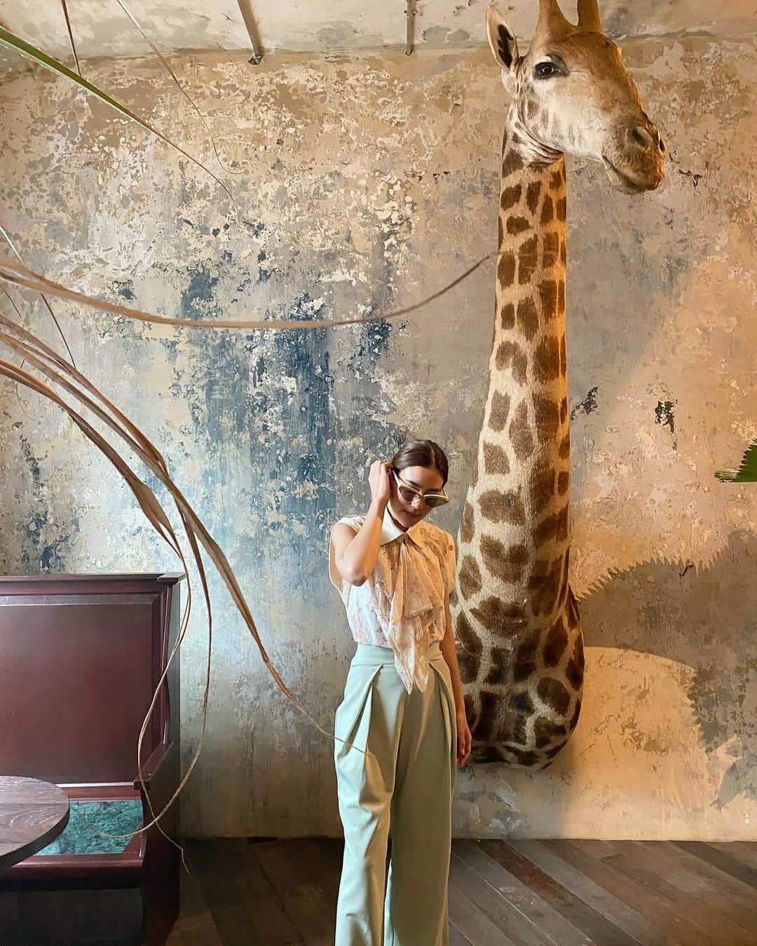 キンバリー・アン・ウォーテマス・ティアムシリのインスタグラム：「A day in old town Bangkok 🇹🇭」
