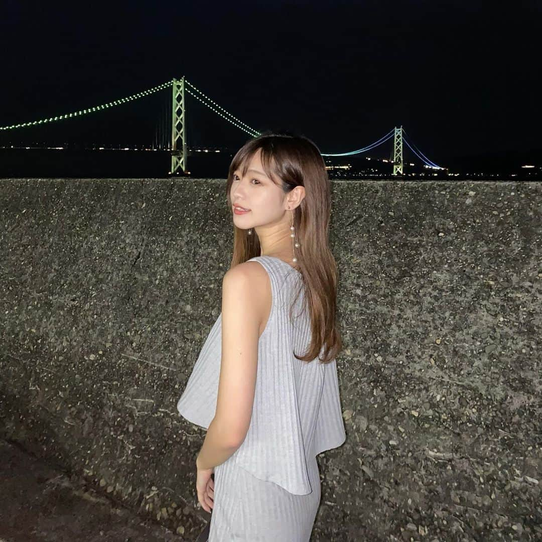 八千恵(やっちん)さんのインスタグラム写真 - (八千恵(やっちん)Instagram)「. . よるの明石海峡キレイやった🌃❤︎ . . #明石海峡 #明石海峡大橋 #明石 #iphon11pro #夜景 #夏コーデ #夏ワンピ #ピアス #パールピアス」6月29日 19時02分 - ya____ch