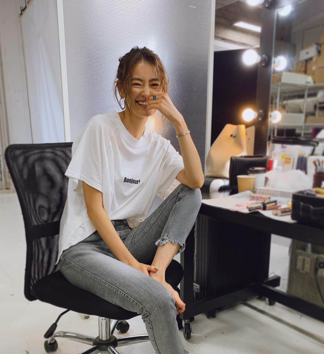 のインスタグラム：「😁」