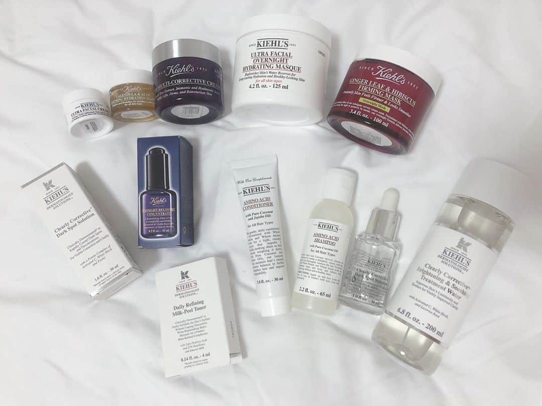 嶋村瞳さんのインスタグラム写真 - (嶋村瞳Instagram)「. 私の愛用品♥ @kiehlsjp  ここ数年ずっとキールズ！ . . #キールズ #化粧品 #ケア商品 #美肌 #美白 #肌質改善 #マイナス6歳肌 #ちなみに愛犬シャンプーとトリートメントも犬用のキールズ商品使用 人間様よりお値段高い🐶 #instagood #make #care #beautiful #model #follow」6月29日 12時16分 - hitomi_shimamura_official