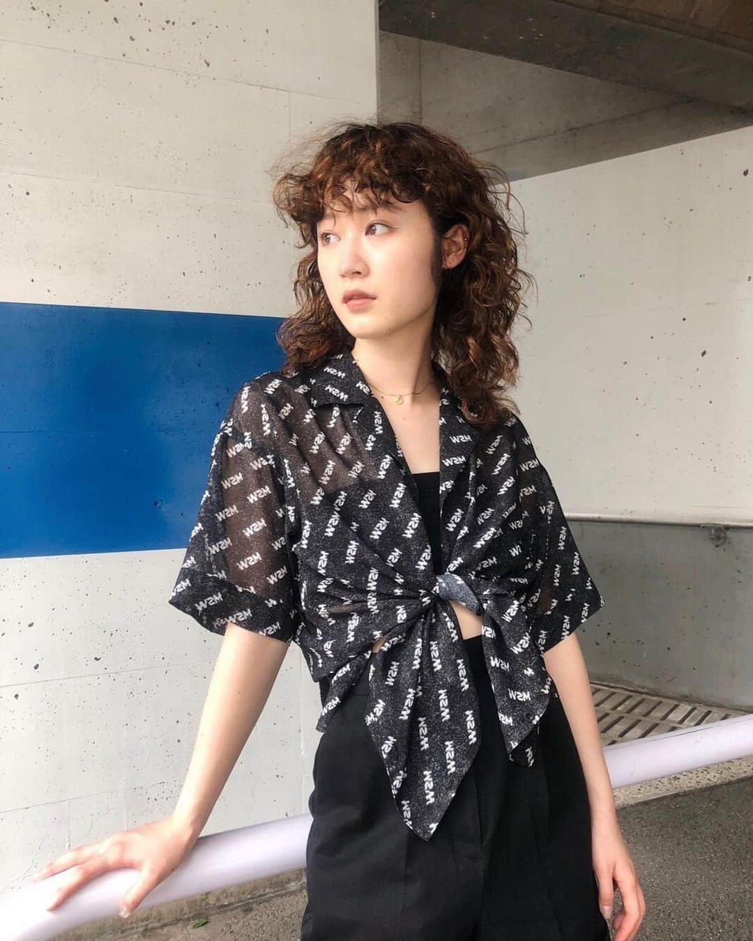 MOUSSY SNAPさんのインスタグラム写真 - (MOUSSY SNAPInstagram)「#MOUSSYSNAP @nanako_muramoto 161cm LUMINE EST SHINJUKU/ルミネエスト新宿店スタッフ ㅤㅤㅤㅤㅤㅤㅤㅤㅤㅤㅤㅤㅤ STUDIOWEAR SHEER LOGO SHIRTS(010DSE30-1940) #MOUSSYSTUDIOWEAR ROLL UP LOOSE HALF PANTS(010DSG30-2550) ㅤㅤㅤㅤㅤㅤㅤㅤㅤㅤㅤㅤㅤ #MOUSSY」6月29日 12時30分 - moussysnap