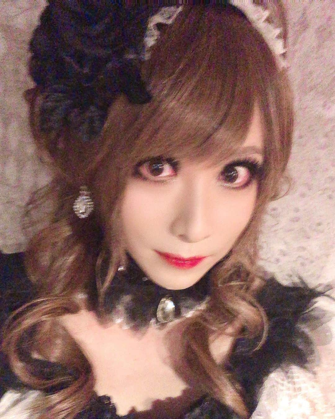 HIZAKIさんのインスタグラム写真 - (HIZAKIInstagram)「HIZAKI Solo Live 「Monologue X」 HIZAKI × TERU「Warrior Guitar」 ありがとうございました🐣  #HIZAKI」6月29日 13時21分 - hizaki_official