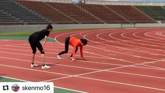 剱持クリアのインスタグラム：「#Repost @skenmo16 with @make_repost ・・・ * 競技場使えるようになってきたので、最近の私たちの愉快な練習風景集🎬(着地中心で集めました)🔈 #姉妹で #仲良く #練習してます #毎日笑える」