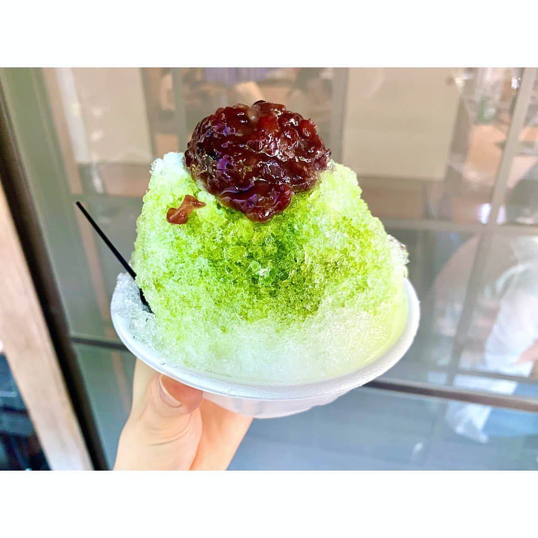 平岡映美さんのインスタグラム写真 - (平岡映美Instagram)「やっぱり夏が好き🍧🌻 ・ ・ 熱中症には気をつけて、 今年はひっそり、夏を楽しみたいと思います✨ #平岡映美 #宇治金時  #感謝」6月29日 19時20分 - eimi_hiraoka_official