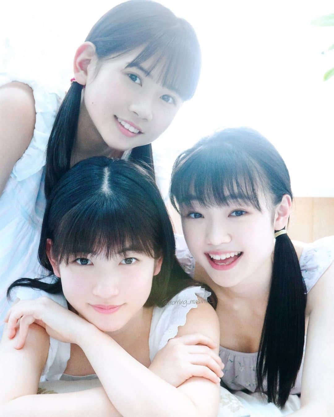 モーニング娘。'20のインスタグラム：「ㅡ . かわいい💙💛💚 . . #北川莉央 #横山玲奈 #山﨑愛生 . .」