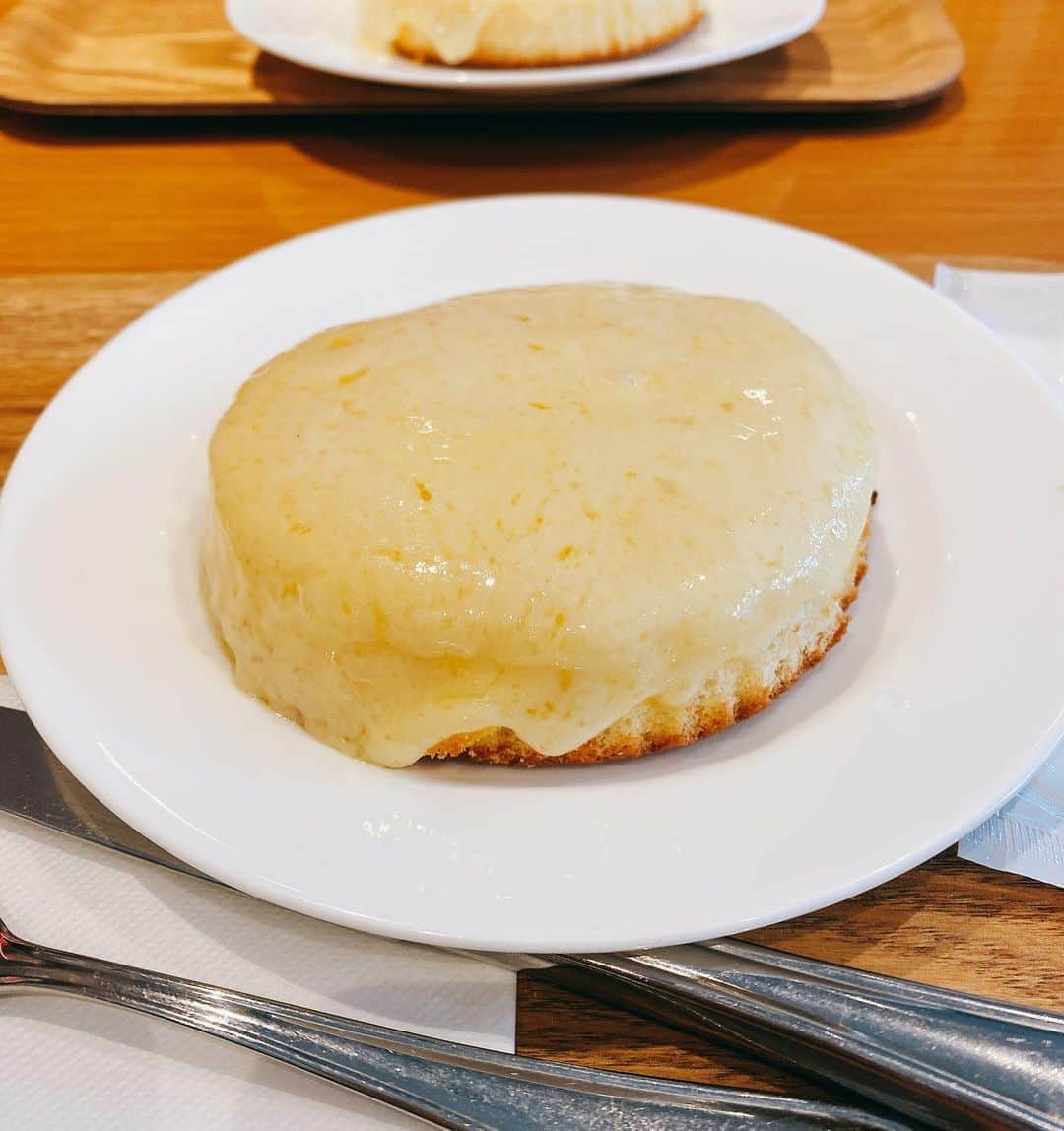 越野矢素子さんのインスタグラム写真 - (越野矢素子Instagram)「神戸にドライブ✨🚘 お茶だけして滞在時間1時間🍰」6月29日 14時10分 - loversyaso
