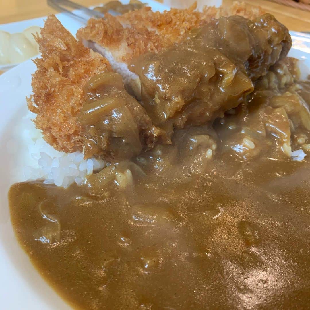 ケイ・グラントのグルメインスタ