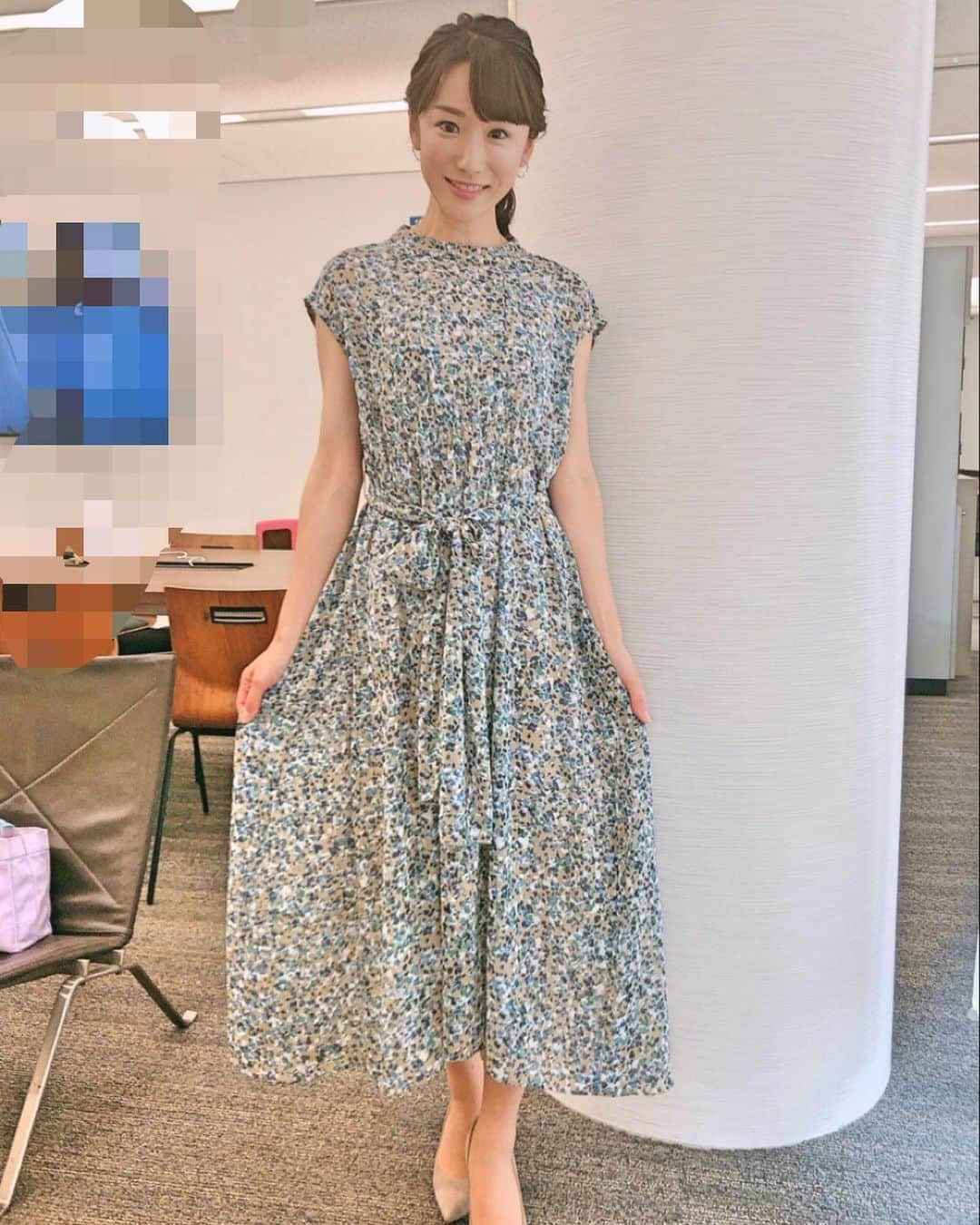 堂真理子さんのインスタグラム写真 - (堂真理子Instagram)「今日の「ワイド！スクランブル」の衣装は、 ☆ワンピース… #EPOCA THE SHOP ☆アクセサリー… #starjewelry  明日もピックアップニュースコーナーを担当します！よろしくお願いします😊✨ #大下容子ワイドスクランブル　#ワイドスクランブル　#ニュース　#テレビ朝日　#アナウンサー　#アナウンサー衣装」6月29日 14時25分 - mariko_do