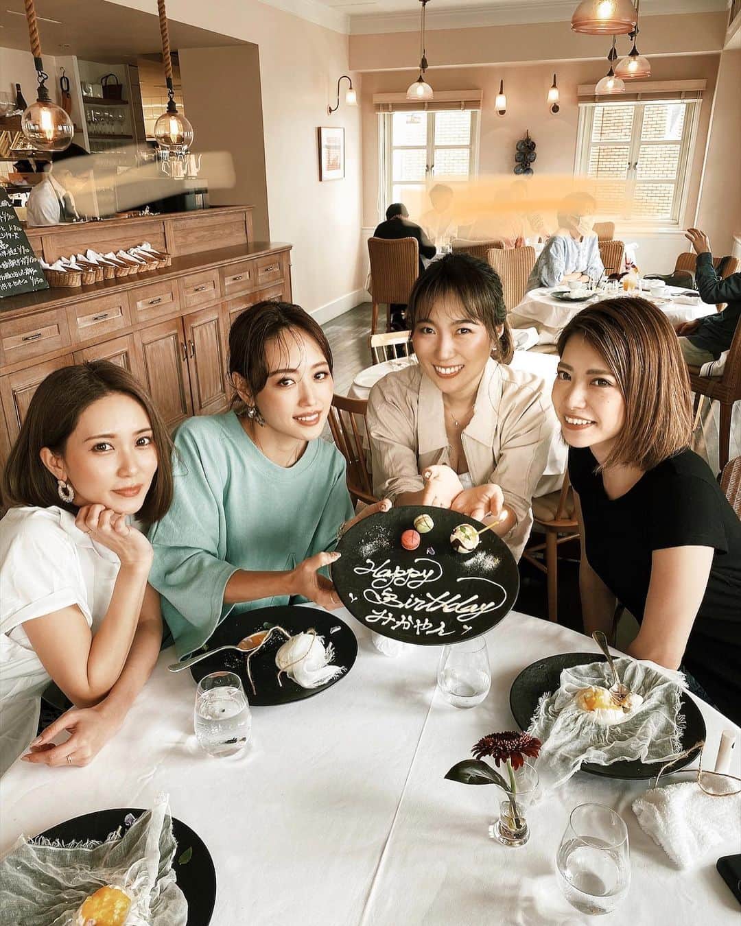 三方美穂のグルメインスタ