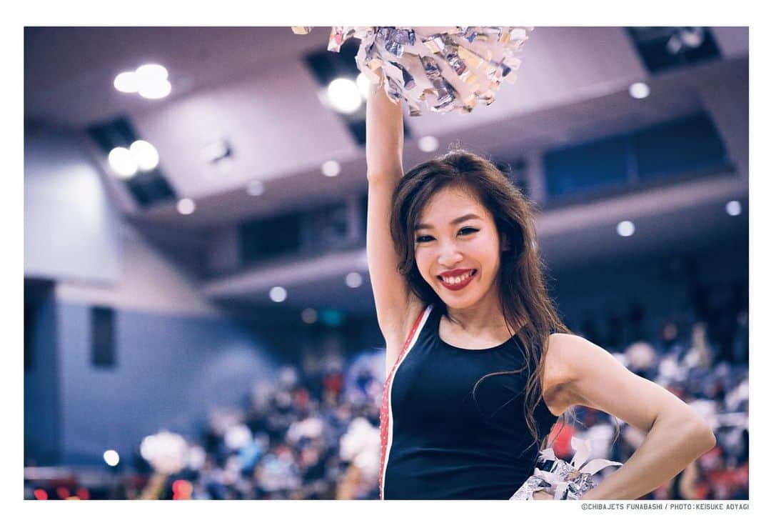 千葉ジェッツさんのインスタグラム写真 - (千葉ジェッツInstagram)「千葉ジェッツふなばしフライトクルーチアリーダーズSTARJETSのAyumi、Michiko、Nahoko、Rina が今シーズンをもって卒業する事となりましたのでお知らせします✈️🌈千葉ジェッツの為に自分たちの時間をささげて日々、全力で頑張ってきてくれた最高のメンバーたちには感謝しかありません😭✨ 🏀 #chibajets #Bリーグ #STARJETS #チアリーダー #チア」6月29日 15時55分 - chibajets_official