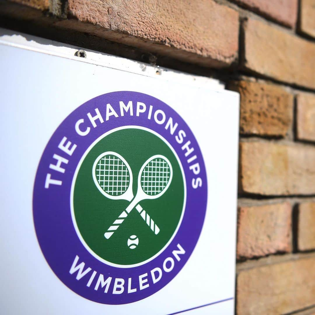 ATP World Tourさんのインスタグラム写真 - (ATP World TourInstagram)「What a sight 💚💜 #Wimbledon 2020 was set to begin today.」6月29日 16時03分 - atptour