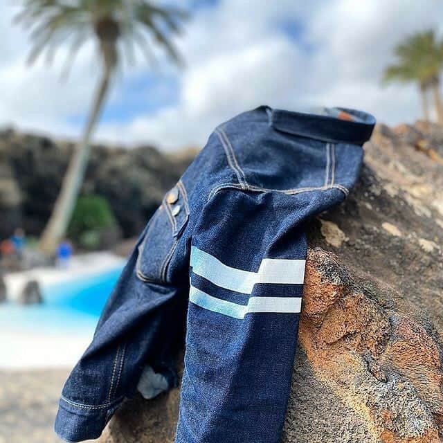 momotarojeansのインスタグラム：「Summer vibes.  photo by @ruff.de.nimes」