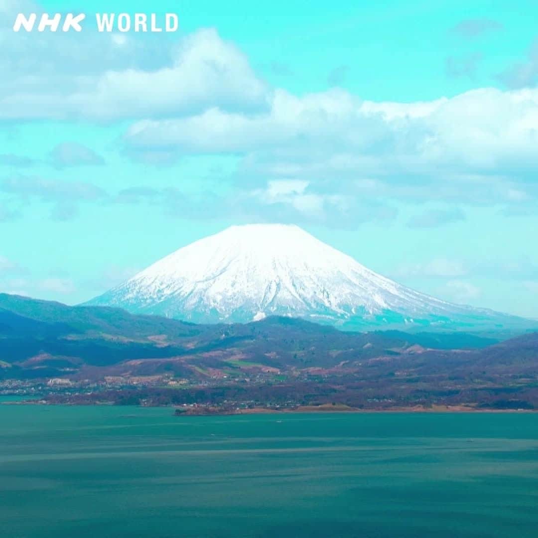 のインスタグラム：「🙋Tell us the name of this mountain! 🏔️❔🗻❔🤔 Look again! 👀 This one is in Hokkaido.🗾 . 👉Find out | Watch Program | Search | Japan From Above - The Great Wild North | Free On Demand | NHK WORLD-JAPAN website. . 👉Tap the link in our bio for more on the latest from Japan. . . #whatamilookingat #japanmountain #mountainpeak #beautifuljapan #japanscenery #wildjapan #snowypeaks #mtyotei #ezofuji #yezofuji #MakkariNupuri #ShiribeshiYama #ShikotsuToyaNationalPark #100FamousMountains #fujisan #mtfuji #madeinjapan #hiddenjapan #japannature #cooljapan #discoverjapan #stayhome #northjapan #hokkaido #japan #JapanFromAbove #TheGreatWildNorth #nhkworld #nhkworldjapan #nhk」