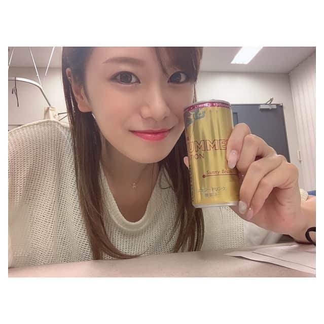 福本愛菜さんのインスタグラム写真 - (福本愛菜Instagram)「金色のレッドブル👍💓 . 甘めやけど美味しかった🥰. しっかりパワーチャージできた🤪 . #レッドブル #エナジードリンク #サマーエディション」6月29日 17時09分 - aina_fukumoto