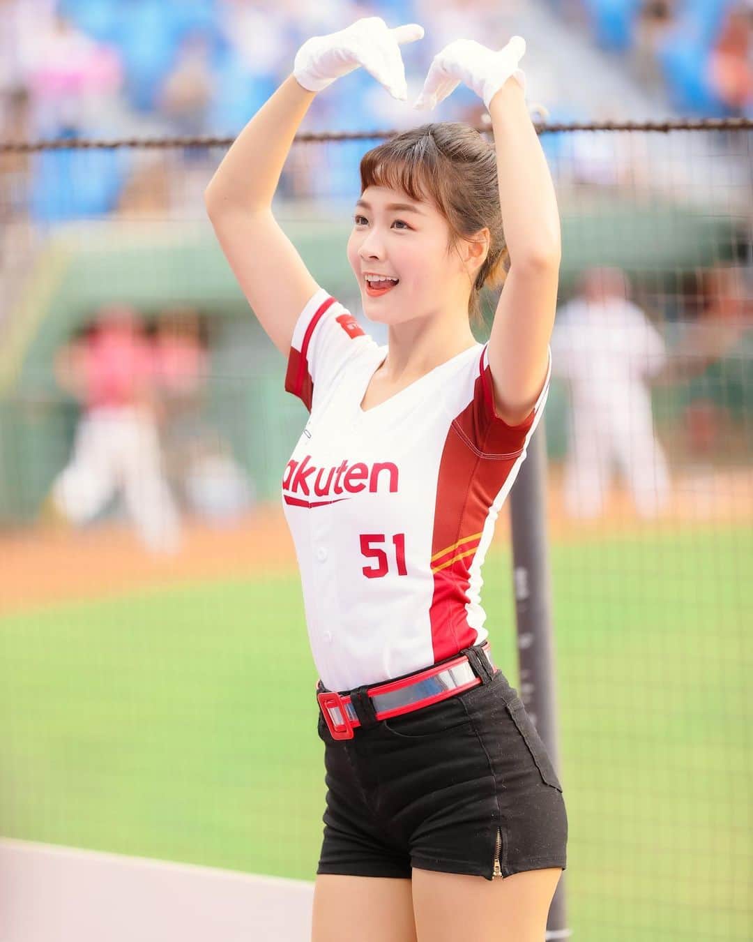 アンディ・チェンさんのインスタグラム写真 - (アンディ・チェンInstagram)「@lan0716  #rakuten #台湾野球 #rakutengirls #樂天女孩 #楽天ガールズ #チアガールズ #チアリーダーズ」6月30日 3時09分 - myhiro99
