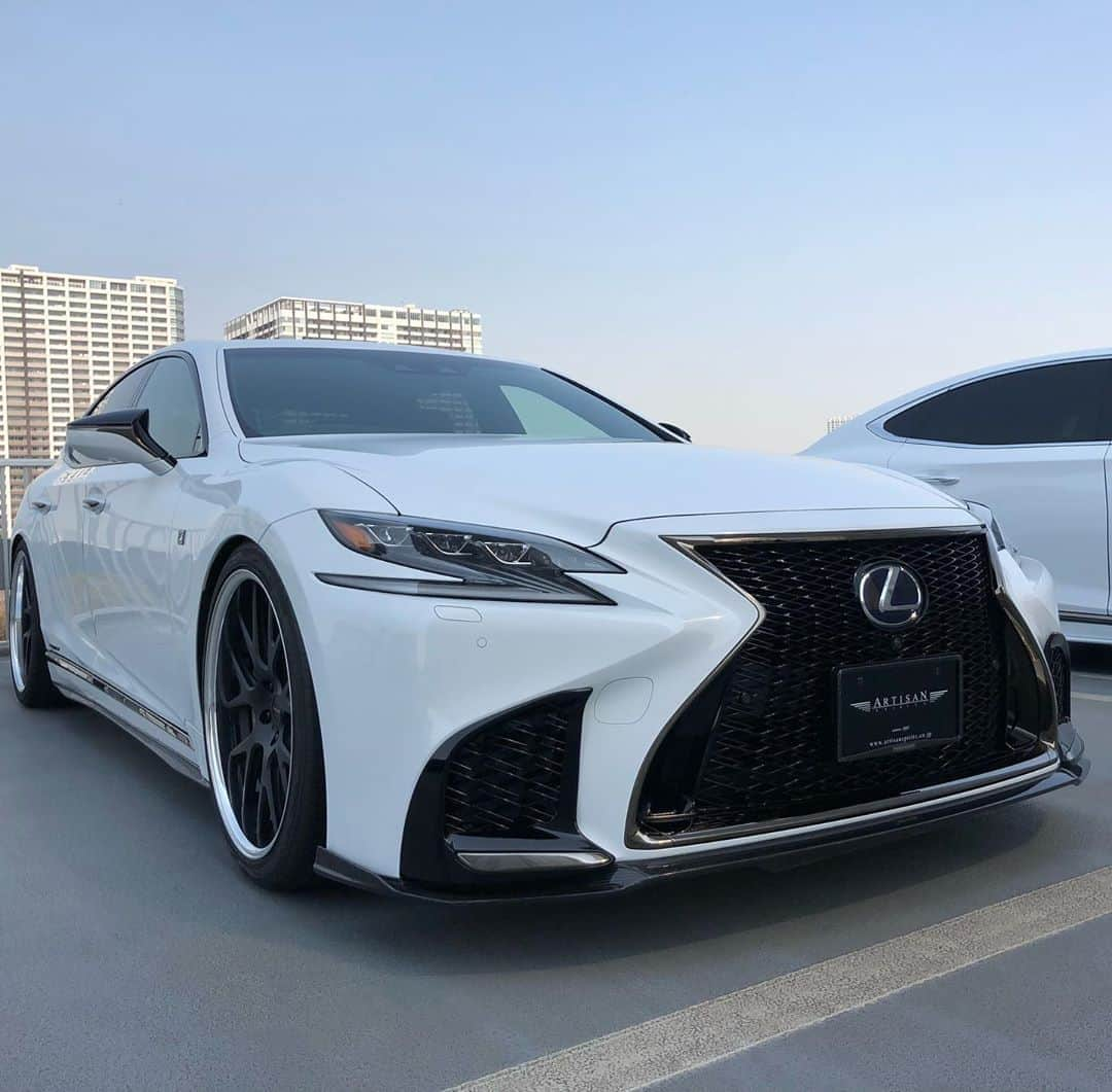 Spirits Artisanさんのインスタグラム写真 - (Spirits ArtisanInstagram)「Lexus LS500 Artisan spirits/// Sportsline blacklabel www.artisanspirits.co.jp #lexus #lxstnd #lexustuned #lexususa #evasivemotorsports #workwheeljapan #lexusls500 #brembo #artisanspirits #ravspecjdm #butlertire #jworksunlimited #premierautowerkz #suvproject #kanooperformance #car_life_staff #technicalmate #nigeljdmparts #トラウム #車庫小舗 #advanced_auto_performance  #otto.auto.service #mr__lexus #jackspna」6月29日 19時44分 - artisan_spirits