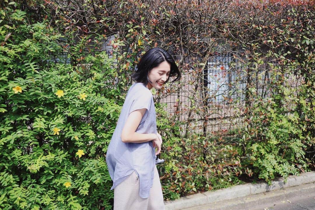 日笠麗奈のインスタグラム：「持つべきものは写真上手で、その場でレタッチもしてくれて、撮影終わったら家で一緒にテレビ見てだらだらお喋りできる友達ダナ〜🤝 ・ 📷 @momoka_oguchi」