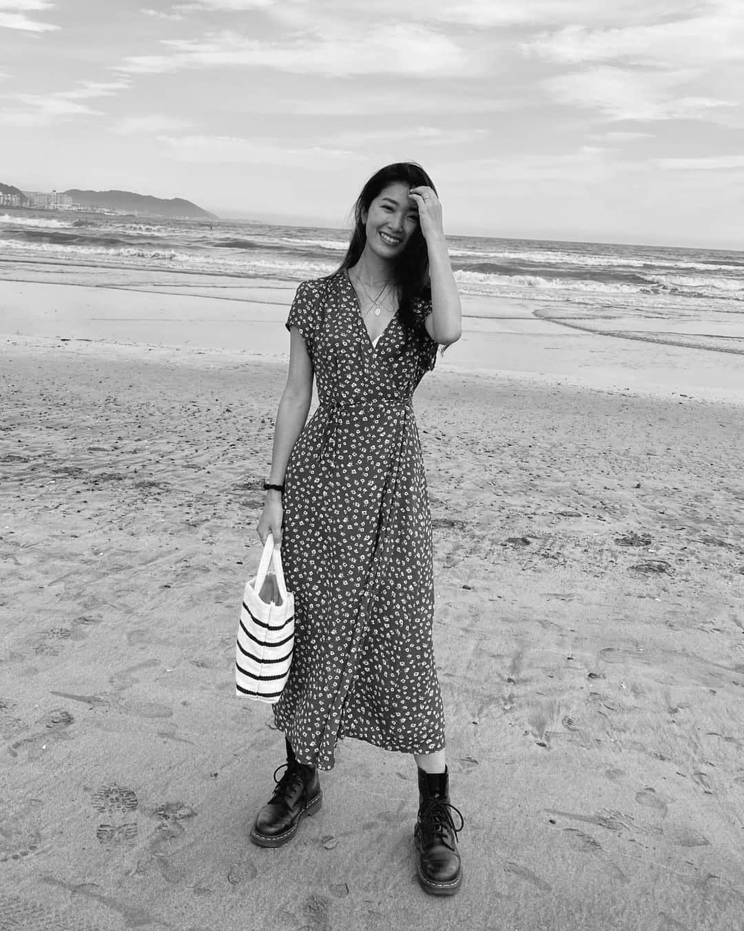 恵里花のインスタグラム：「Always keep smiling😁」