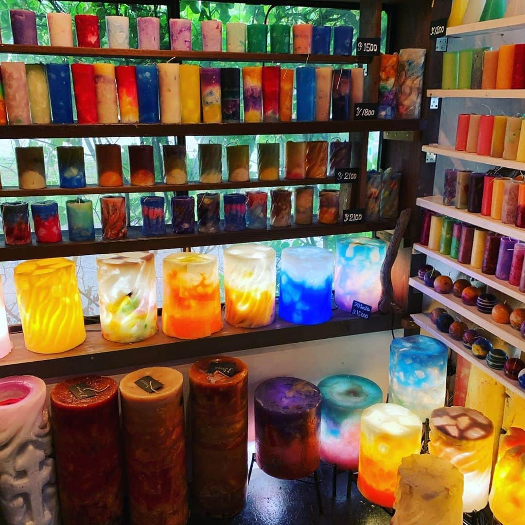 小原春香のインスタグラム：「🕯🟤🤎」