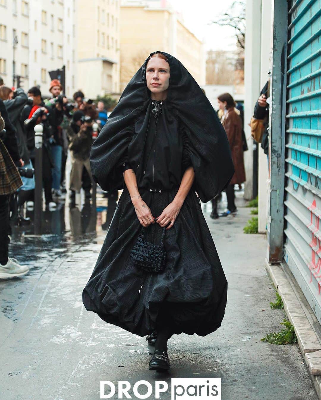 Droptokyoさんのインスタグラム写真 - (DroptokyoInstagram)「PARIS STREET STYLES #🇫🇷@drop_paris #streetstyle#droptokyo#paris#france#streetscene#streetfashion#streetwear#streetculture#tokyofashion#japanfashion#fashion#parisfashionweek#パリ#parisstreetstyle#parisfashion#pfw#2020aw#ストリートファッション Photography: @keimons @dai.yamashiro」6月29日 21時26分 - drop_tokyo