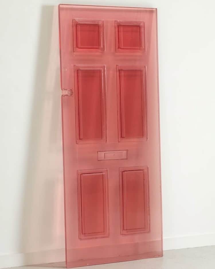 のインスタグラム：「#NKINSPIRATION Rachel Whiteread Doors #RachelWhiteread」