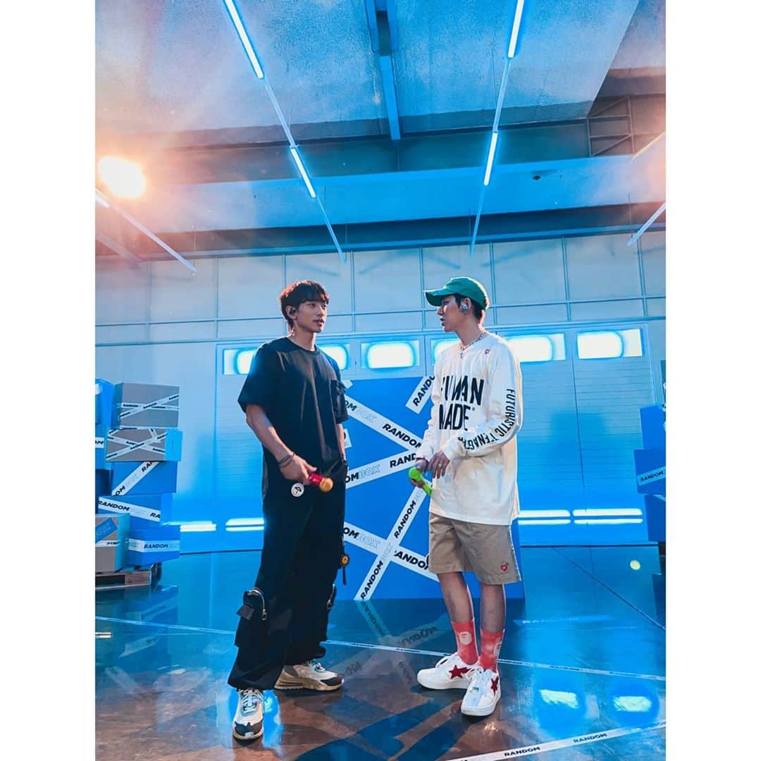 ジコさんのインスタグラム写真 - (ジコInstagram)「With @rain_oppa @bbtrippin_official 🌞🍦」6月29日 21時41分 - woozico0914