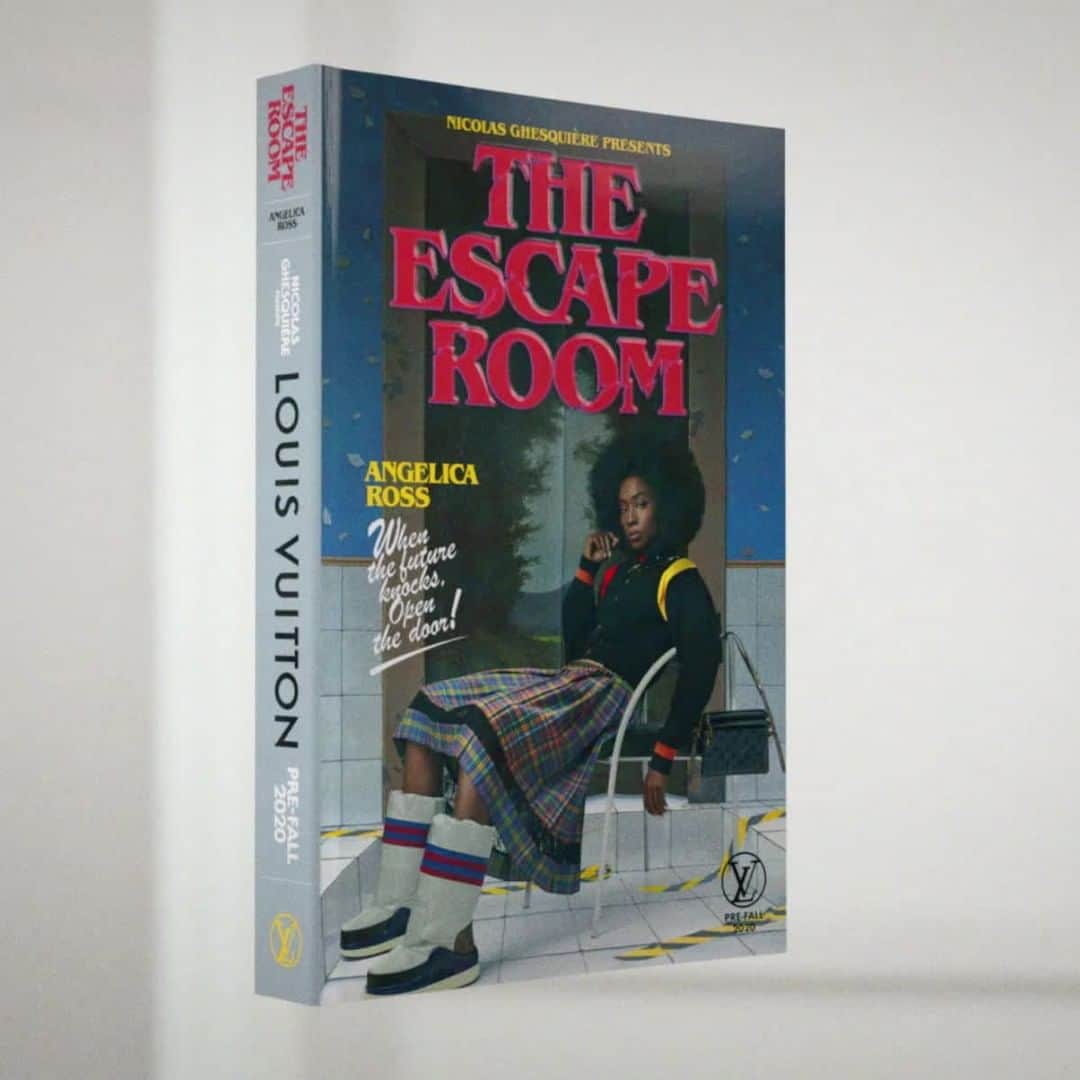 のインスタグラム：「Dream zone. #AngelicaRoss reads from @nicolasghesquiere’s ultimate fantasy saga, “The Escape Room”, where adventure is just the twist of a doorknob away. Join #LouisVuitton’s Fictional #LVPrefall20 Book Club via link in bio.  Art Direction @ronnie.cooke.newhouse Director @mwepper Scriptwriter @christbollen Styling @marieameliesauve Set @stefanbeckman」
