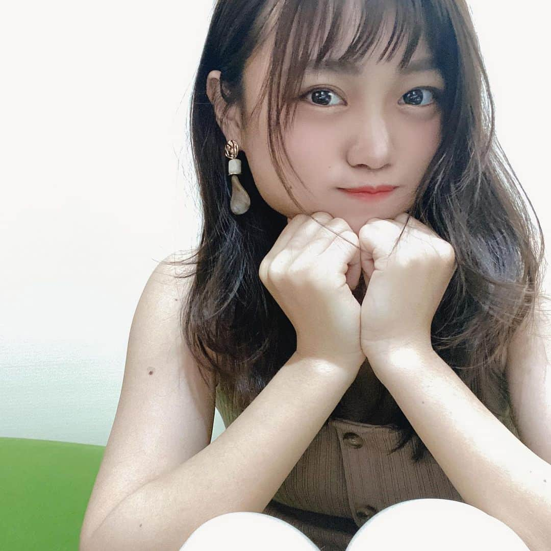 春本ゆきのインスタグラム：「インスタになにか載せたかったけど、載せるものがない🌻」