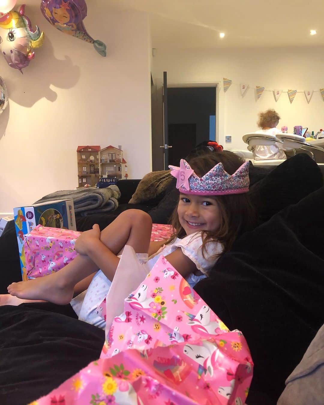 スコット・シンクレアのインスタグラム：「Happy 5th Birthday my princess ♥️♥️♥️」