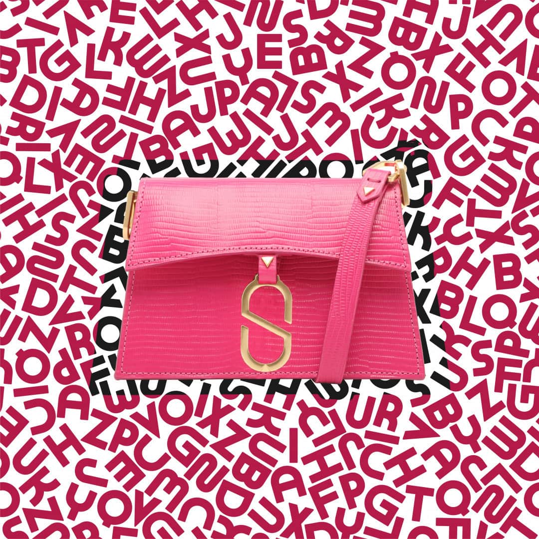 Schutzのインスタグラム：「WELCOME TO A to Z BAG ❤️ #schutzatoz」