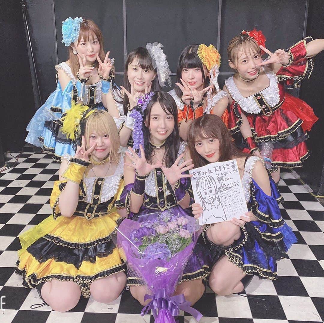 天羽希純のインスタグラム：「READY TO KISS、約3年間ありがとうございました💋 だいすきっ」